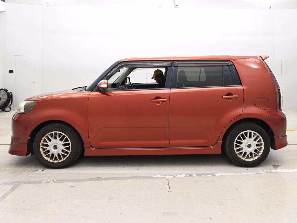 TOYOTA COROLLA RUMION