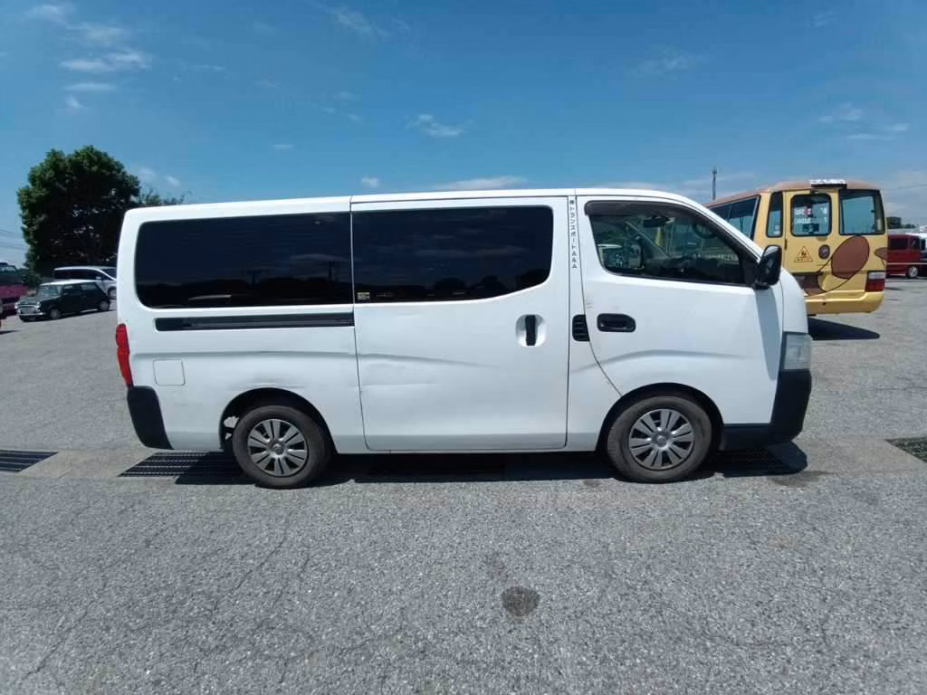 NISSAN NV350 CARAVAN
