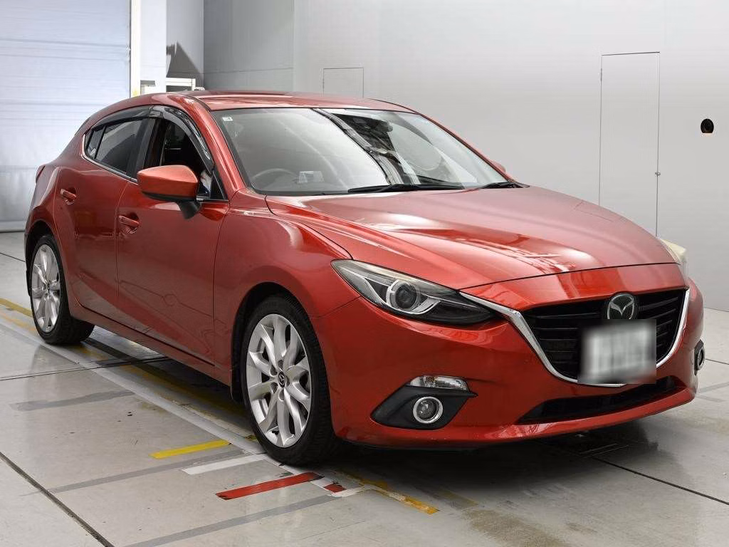 MAZDA AXELA
