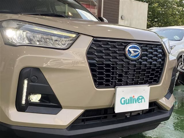 DAIHATSU ROCKY