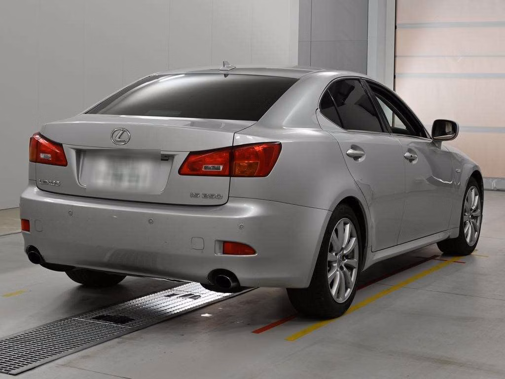 LEXUS IS250