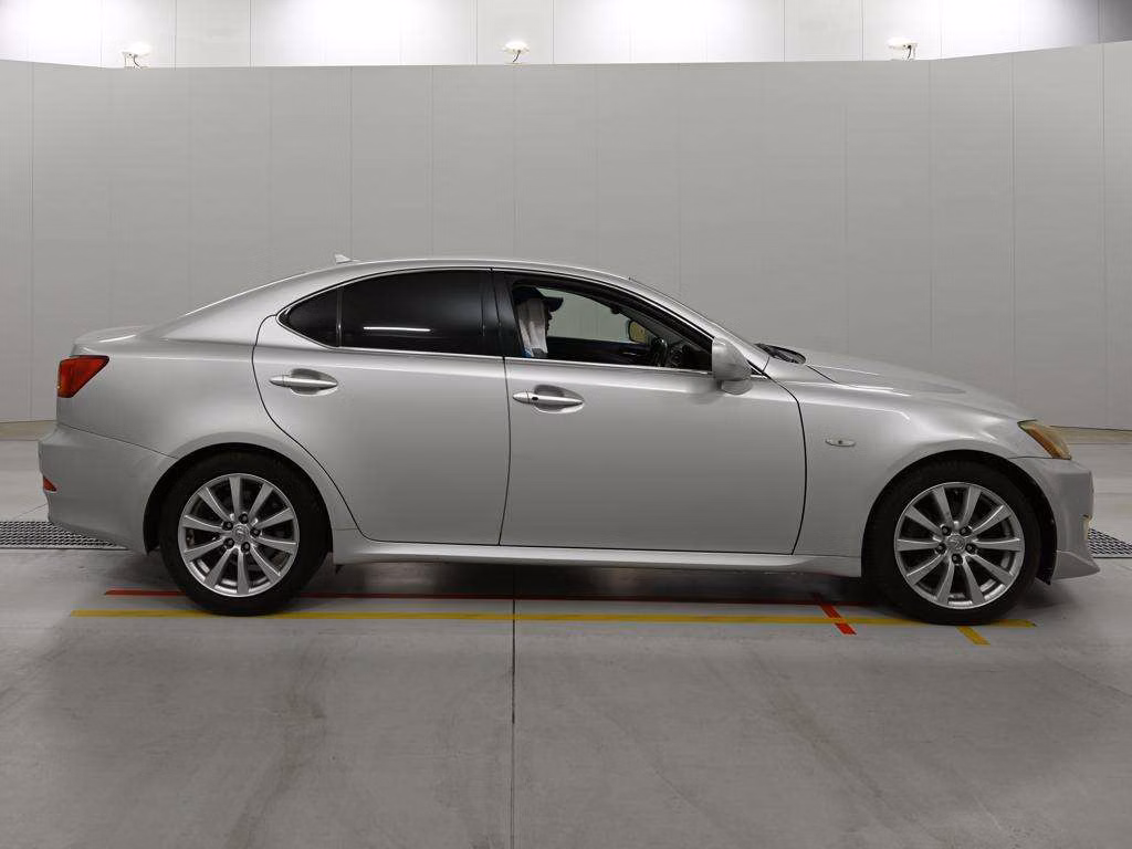 LEXUS IS250