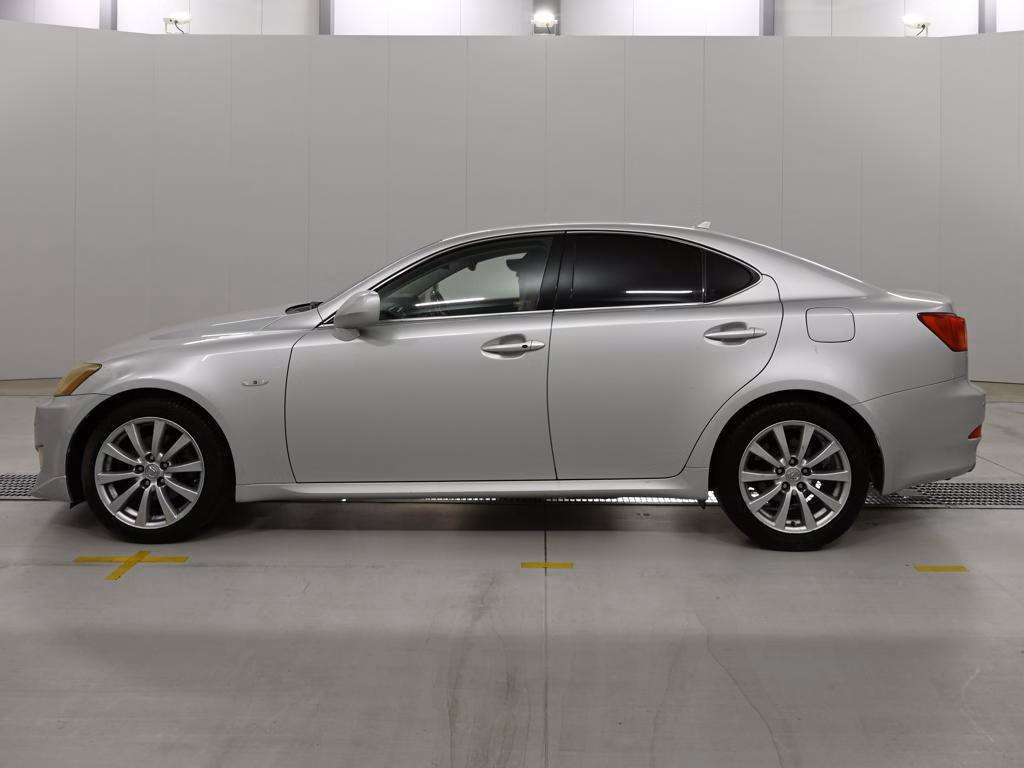 LEXUS IS250