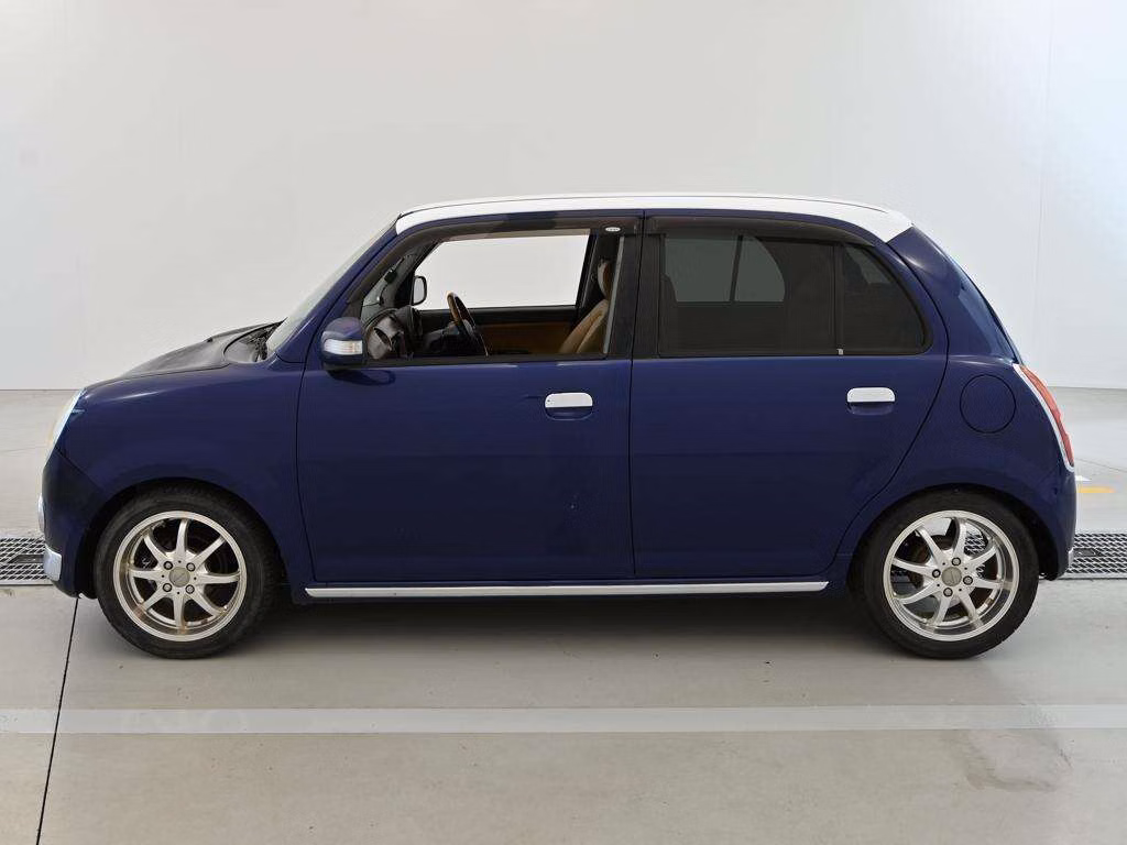 DAIHATSU MIRA GINO