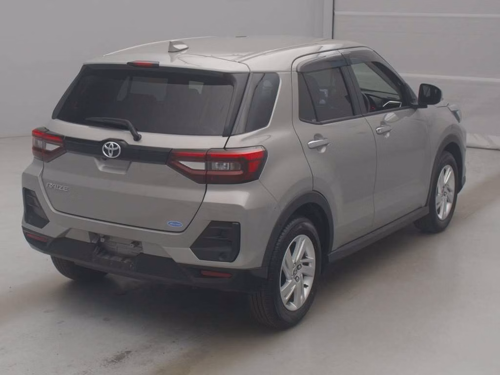 TOYOTA RAIZE