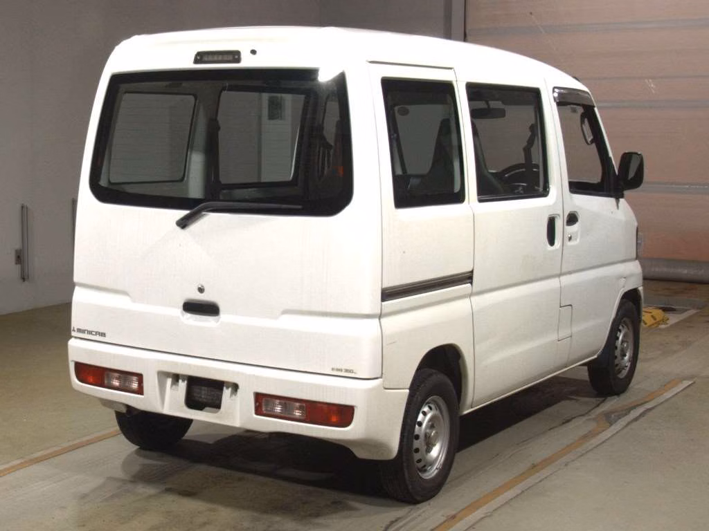 MITSUBISHI MINICAB