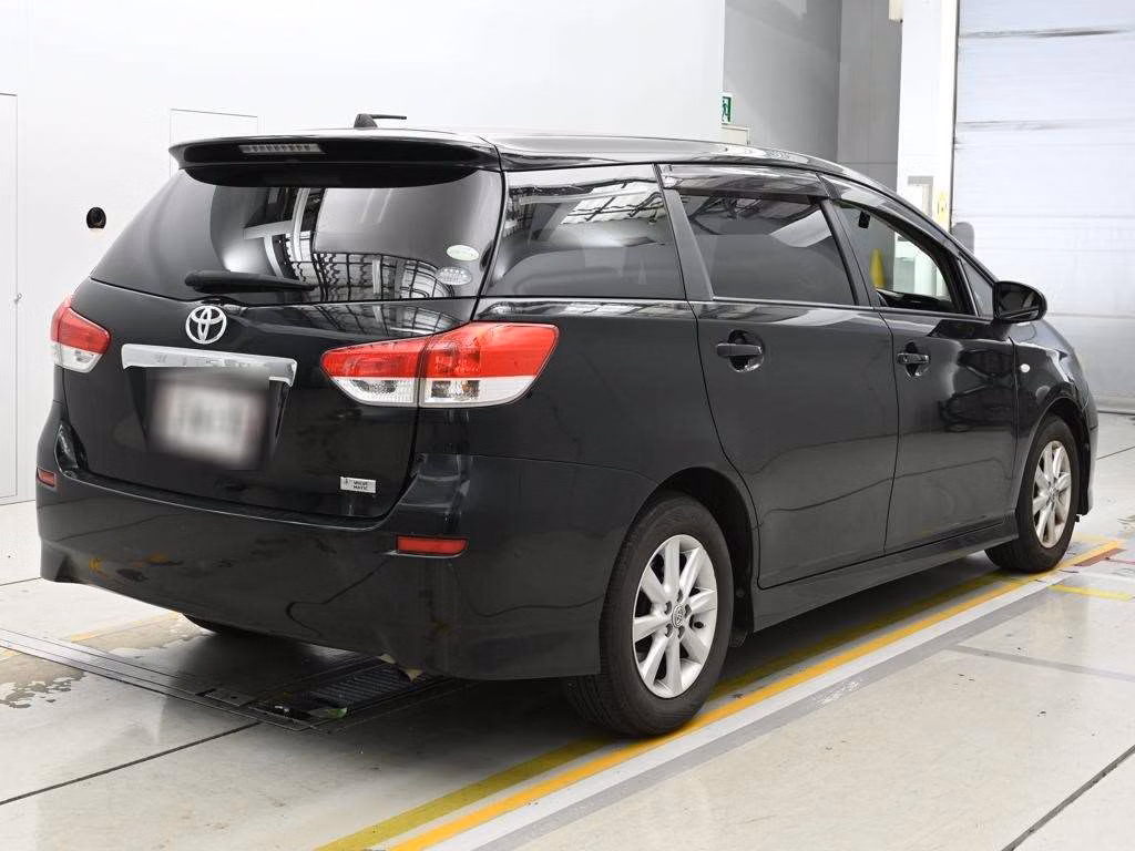TOYOTA WISH