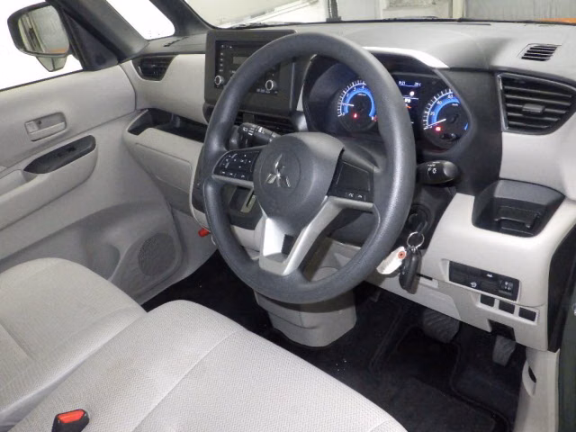 MITSUBISHI EK SPACE