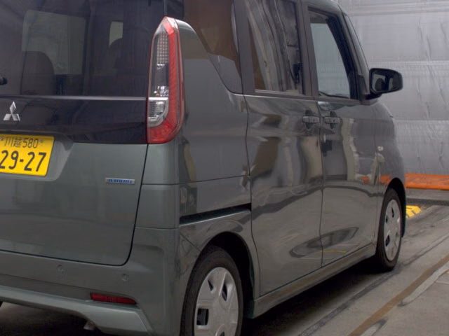 MITSUBISHI EK SPACE