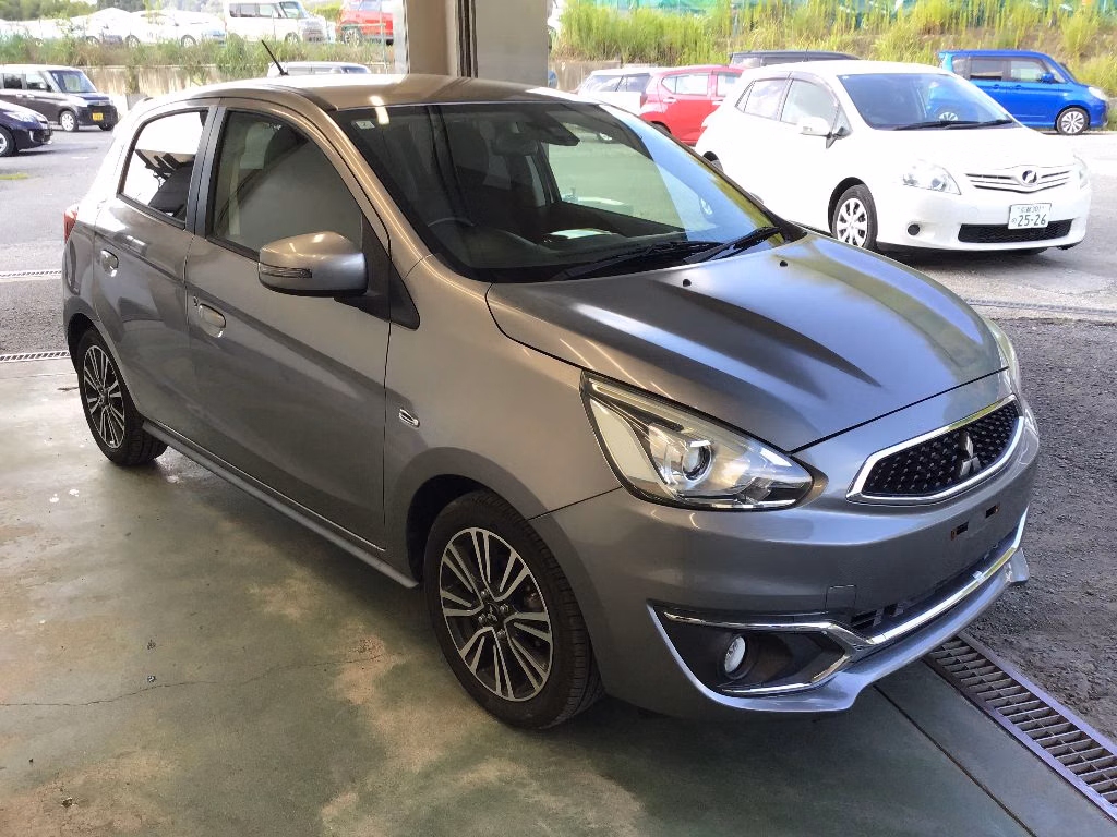 MITSUBISHI MIRAGE