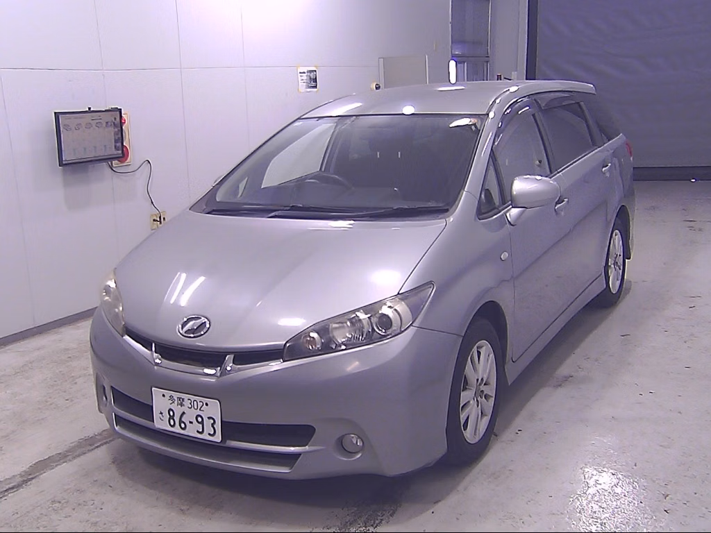 TOYOTA WISH