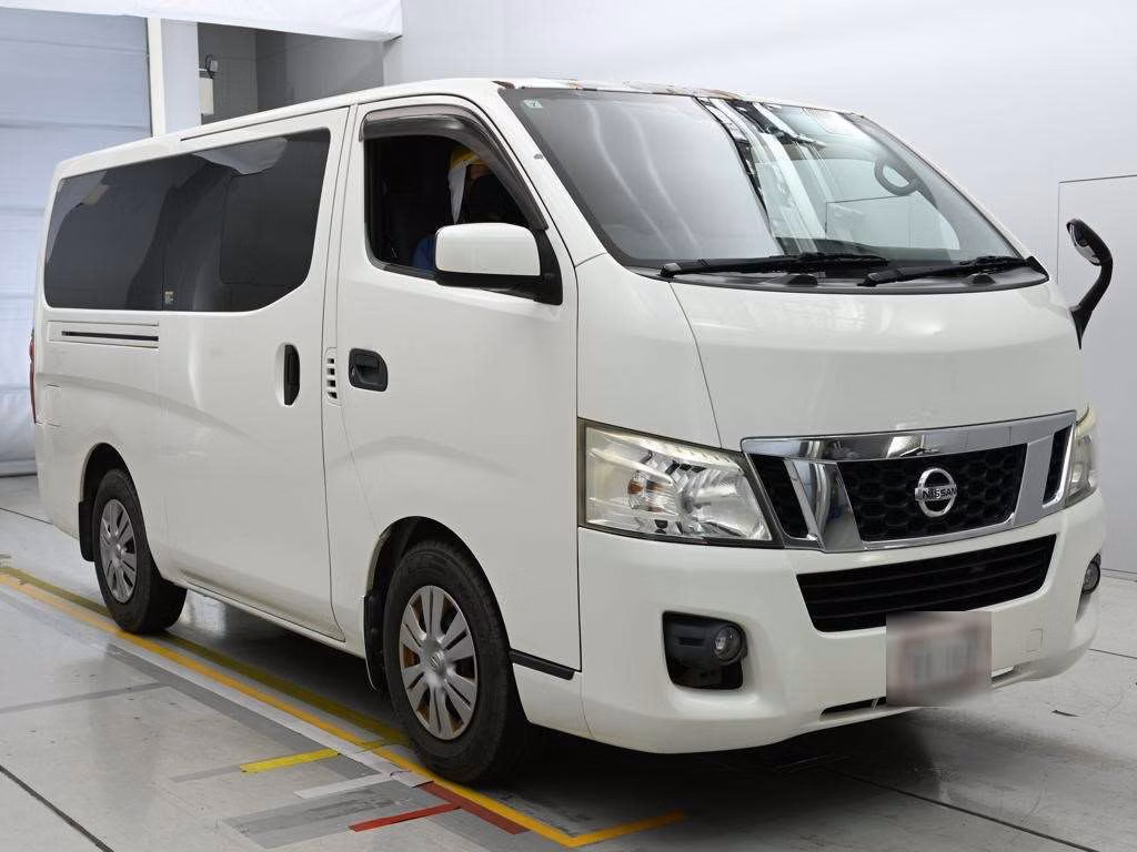 NISSAN NV350 CARAVAN