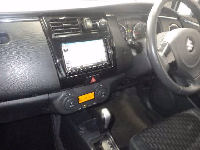 SUZUKI CERVO