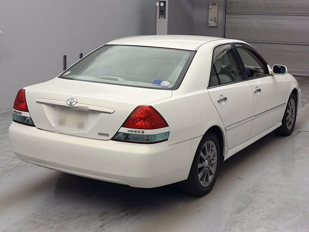 TOYOTA MARK II