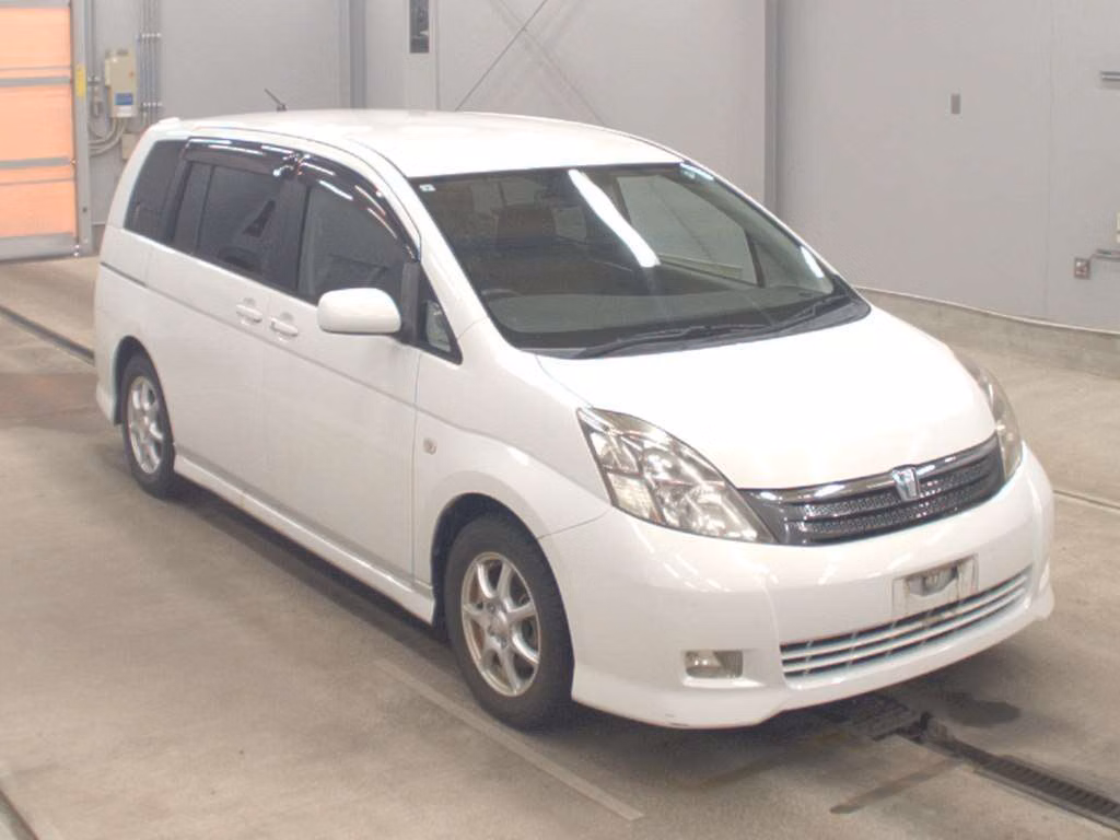 TOYOTA ISIS