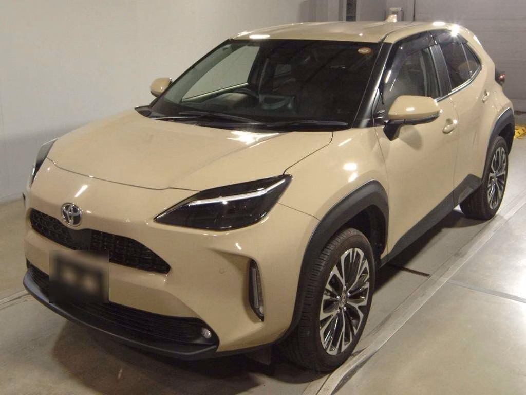 TOYOTA YARIS CROSS