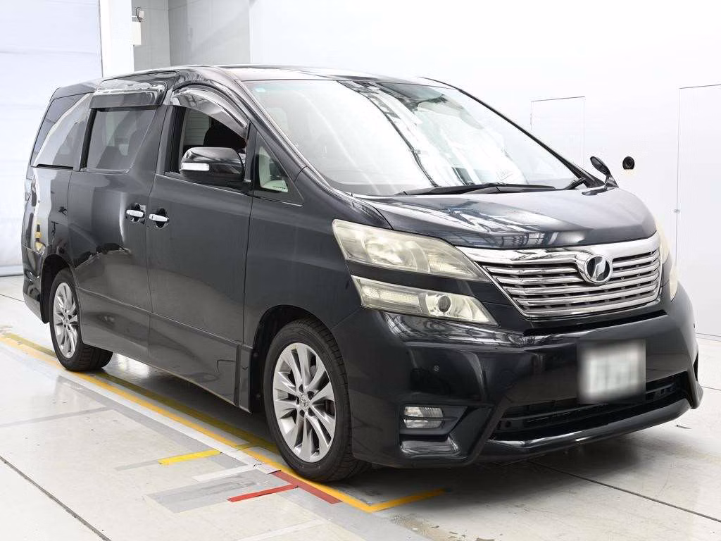 TOYOTA VELLFIRE