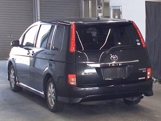 TOYOTA ISIS