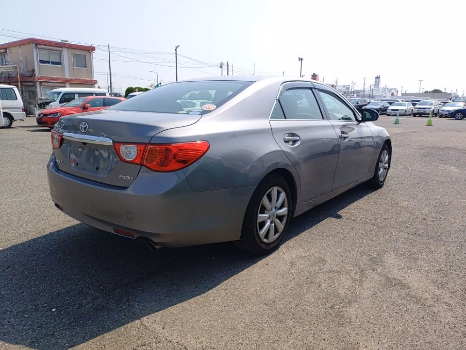 TOYOTA MARK X