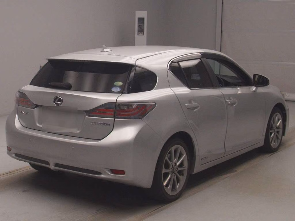 LEXUS CT200H