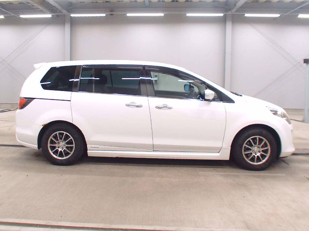 MAZDA MPV