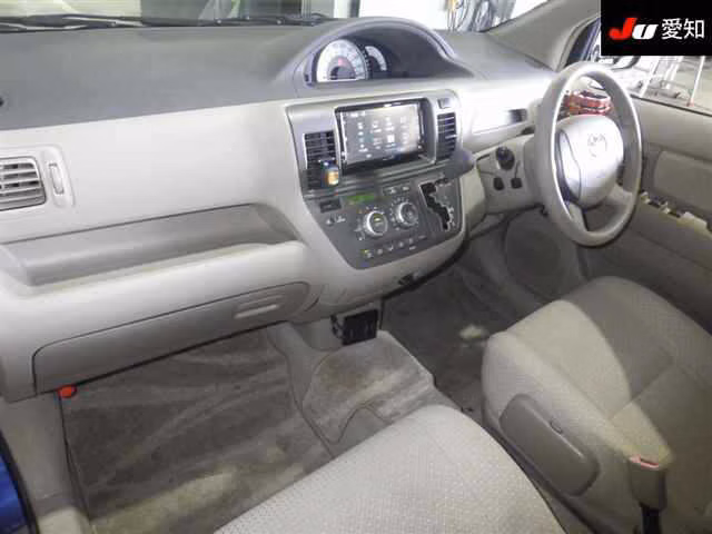 TOYOTA RAUM