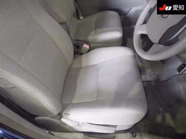TOYOTA RAUM