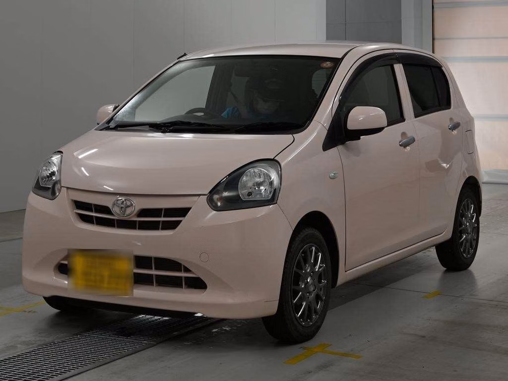 TOYOTA PIXIS EPOCH