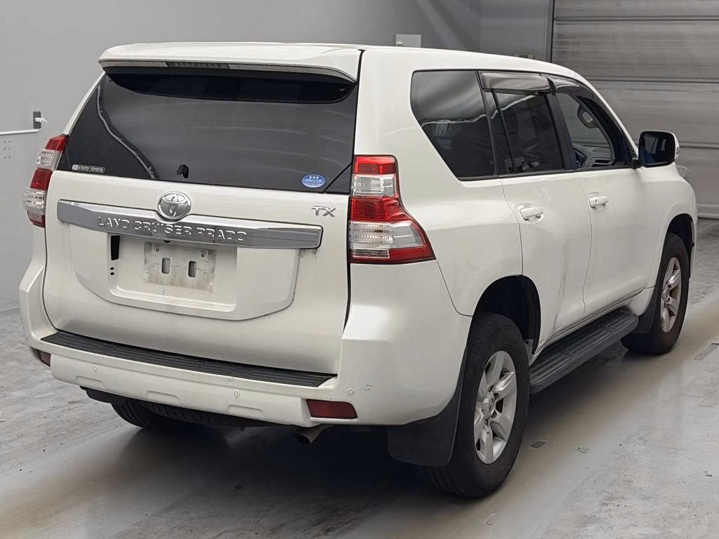 TOYOTA LAND CRUISER PRADO