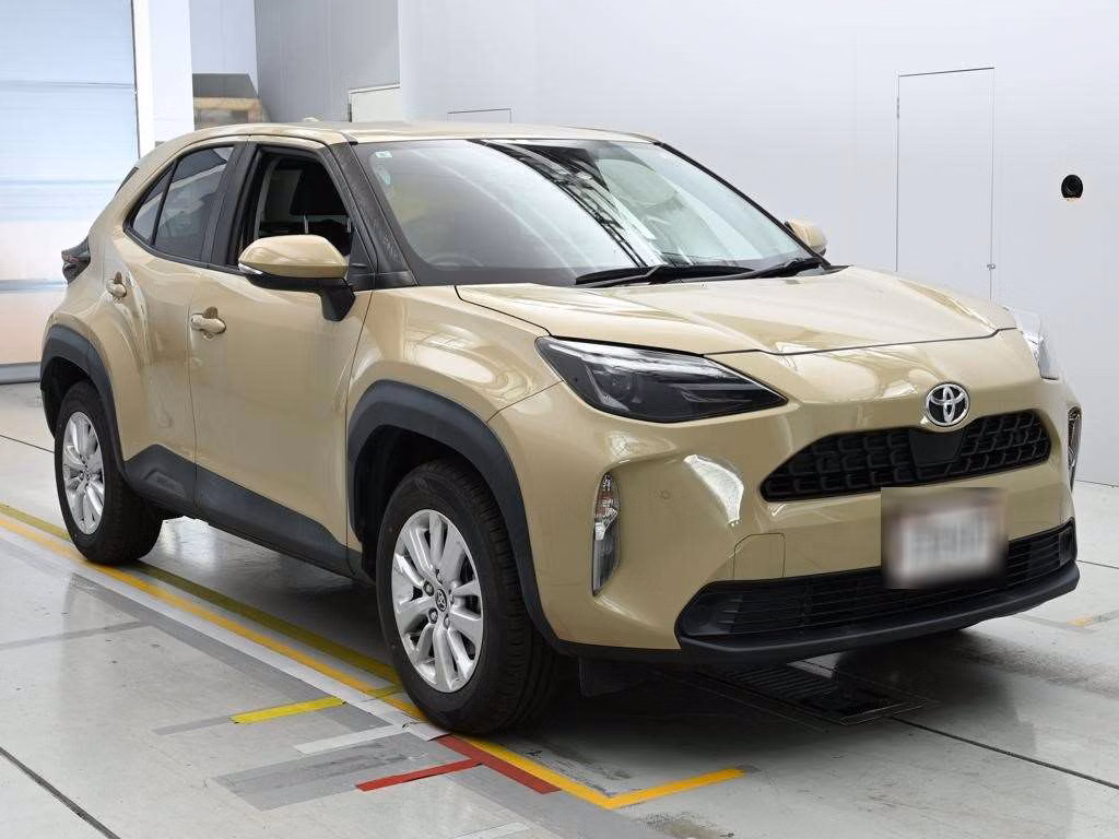 TOYOTA YARIS CROSS