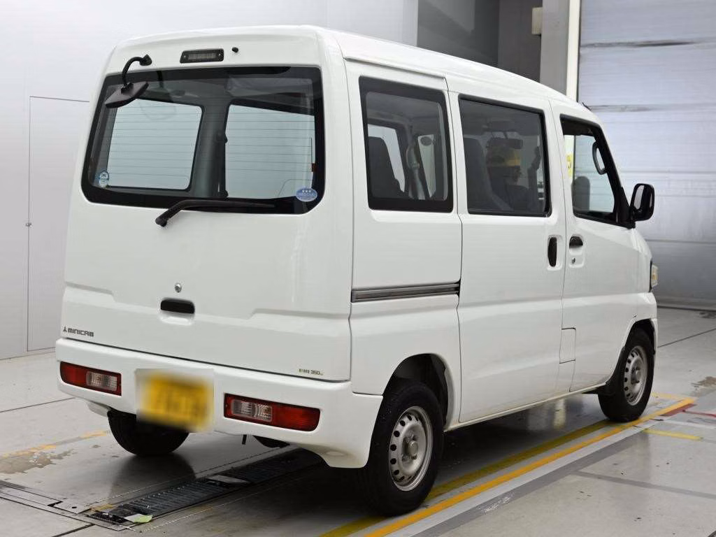 MITSUBISHI MINICAB