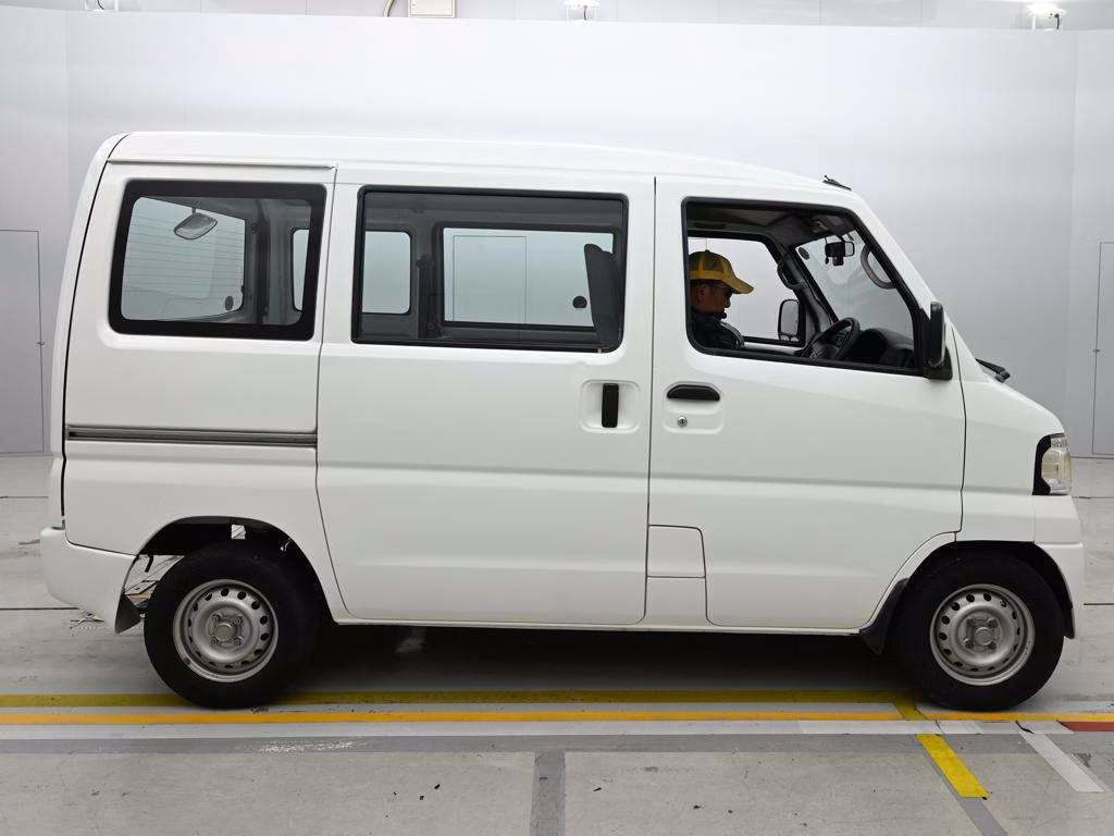 MITSUBISHI MINICAB