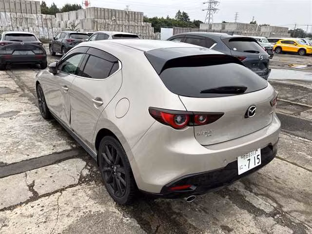 MAZDA MAZDA3