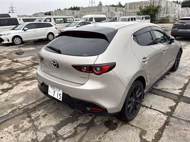 MAZDA MAZDA3