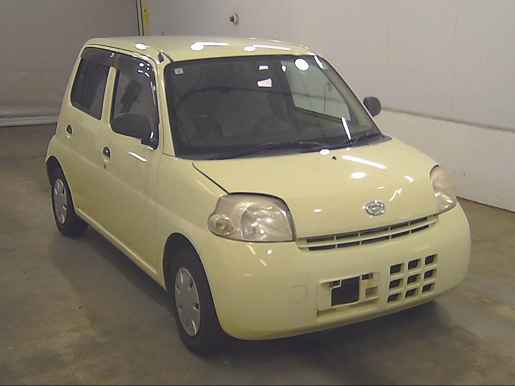 DAIHATSU ESSE