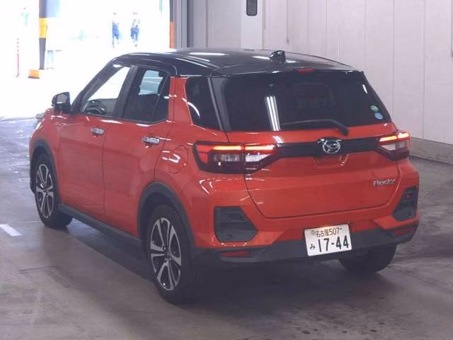 DAIHATSU ROCKY