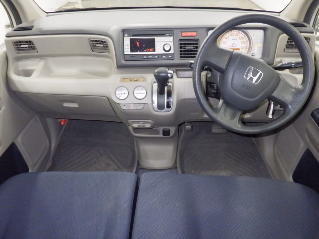 HONDA LIFE