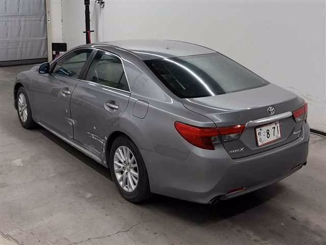 TOYOTA MARK X