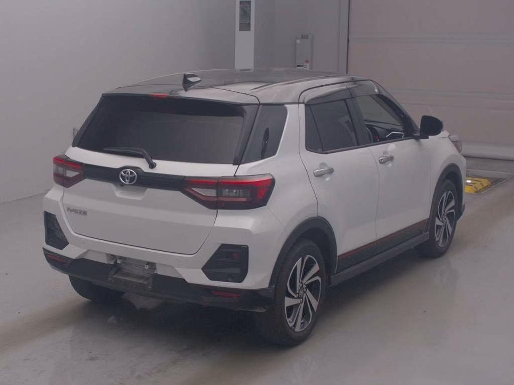 TOYOTA RAIZE