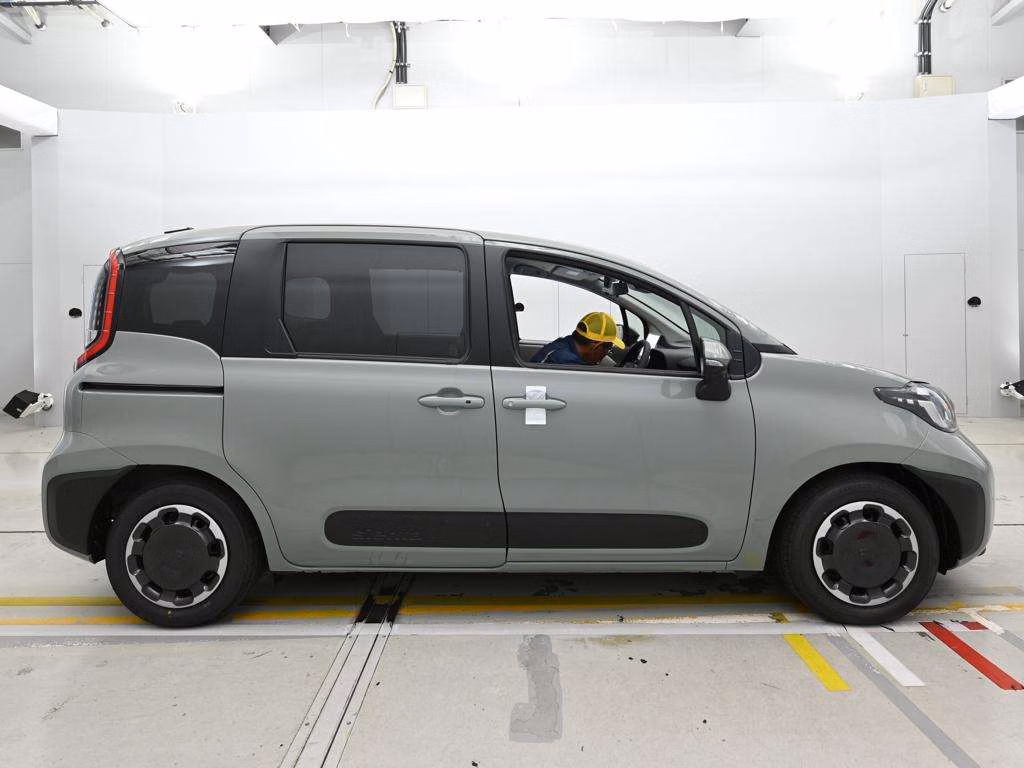 TOYOTA SIENTA