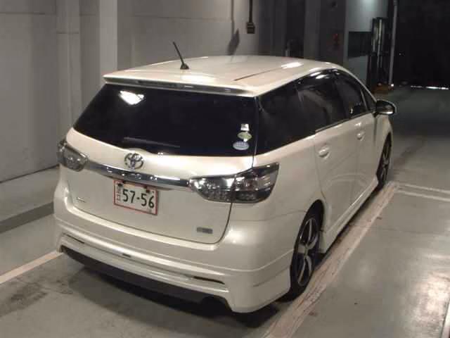 TOYOTA WISH