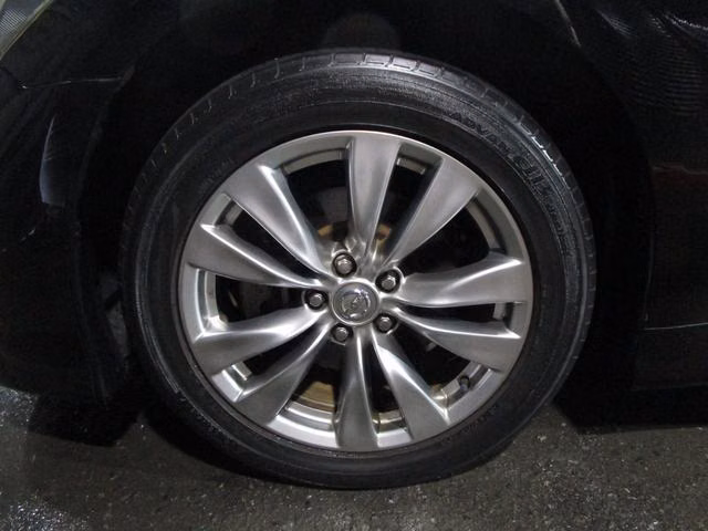 NISSAN FUGA