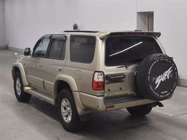 TOYOTA HILUX SURF