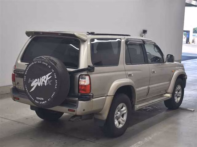 TOYOTA HILUX SURF