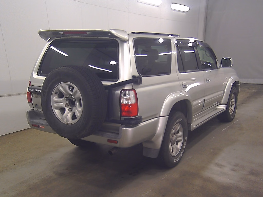TOYOTA HILUX SURF