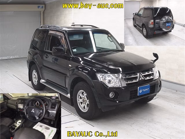 MITSUBISHI PAJERO