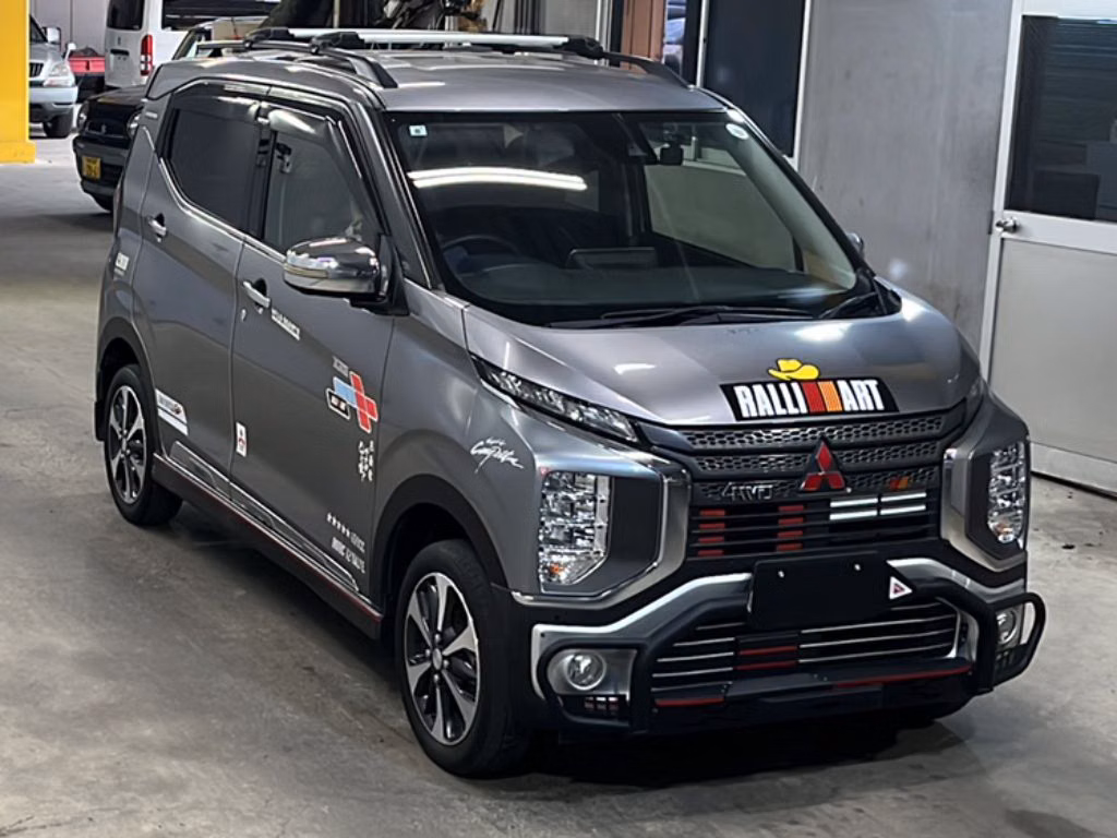 MITSUBISHI EK X