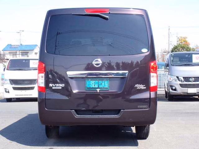 NISSAN NV350 CARAVAN