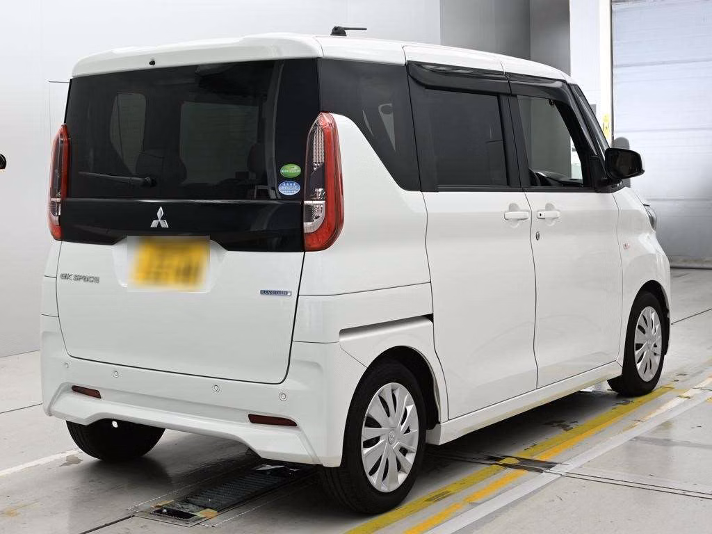MITSUBISHI EK SPACE