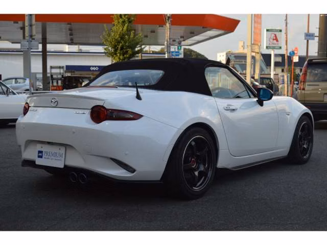 MAZDA MX-5